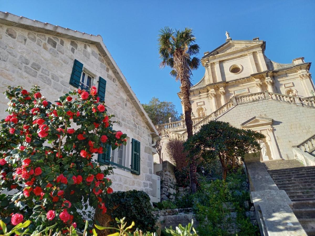 Romantic Stone House By The Sea **** コトル エクステリア 写真