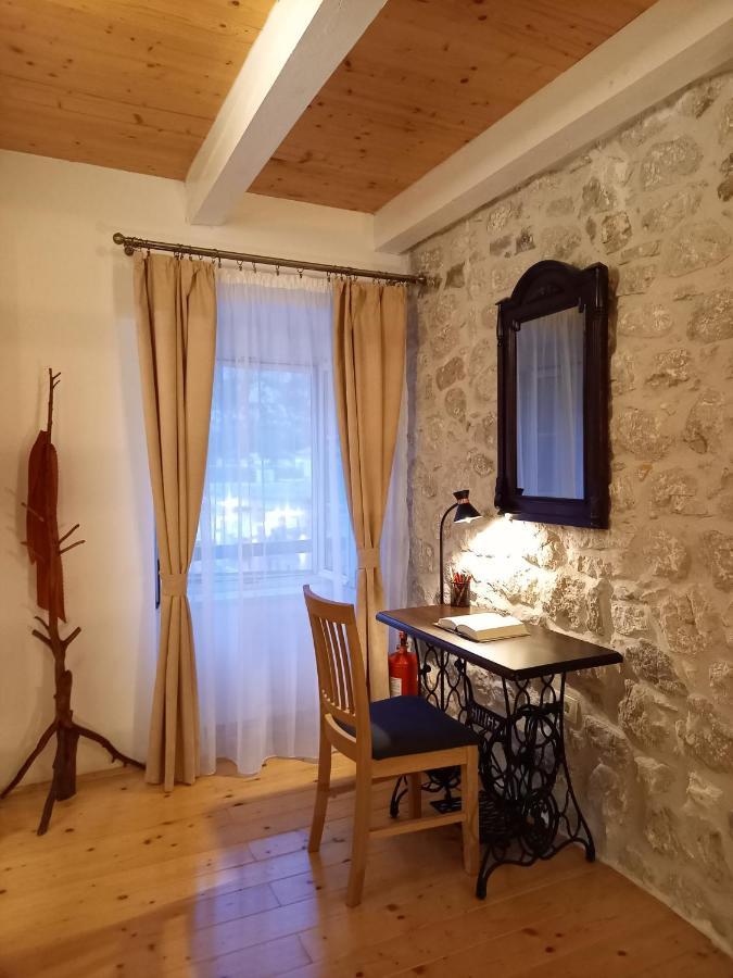 Romantic Stone House By The Sea **** コトル エクステリア 写真